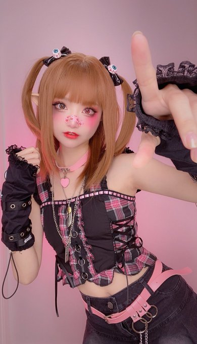 Twitterのコスプレ画像4