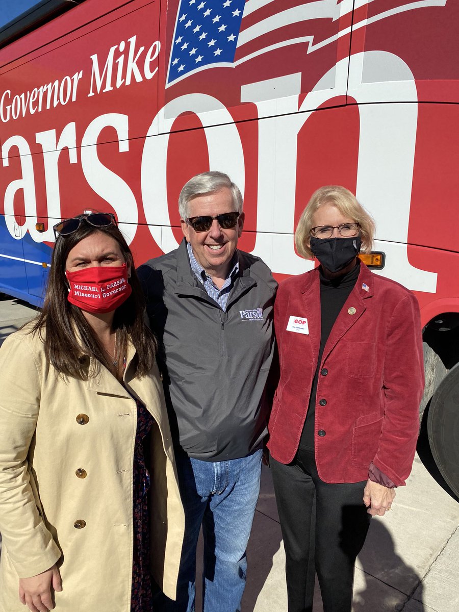 kayhoflander's tweet photo. What a rally for @mikeparson with @SarahHuckabee &amp; our stellar @MissouriGOP statewides in St. Charles Co. yesterday!  It was my honor to join #mikeworksbustour for 16 of 33 stops across MO. Full steam ahead to wrap up #GOTV &amp; win up and down the ballot! #onwardtovictory #VoteRed https://t.co/WpbftRe048