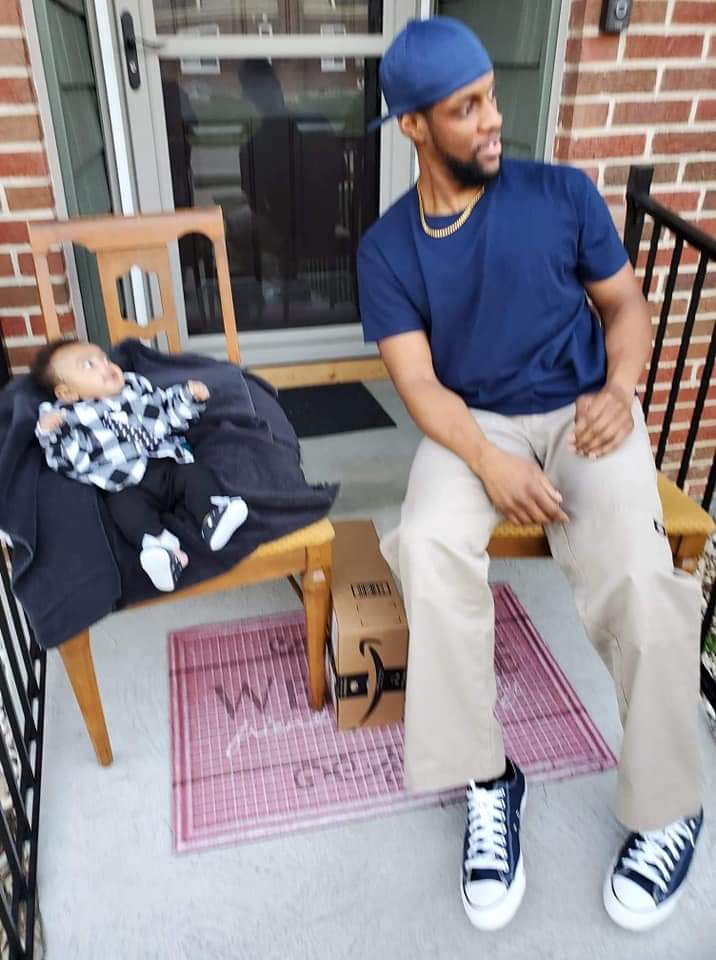 danybird513's tweet photo. How my husband decided to dress up for Halloween with our daughter lmao! "Because it's Saturday, it's Halloween, and we didn't have S#!+ to do !" #halloween #halloween2020  #friday #daddydaughtercostume #babies #firsthalloween @icecube @christuckerreal https://t.co/0yXOUYlibP
