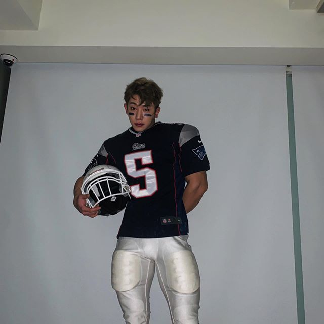 MaxWeneer's tweet photo. 201101 Wonho's Instragram

"#halloween #NFL 

#ウォノ #원호 #WONHO 
@official__wonho @official_WH_jp https://t.co/PwouzwXtHf