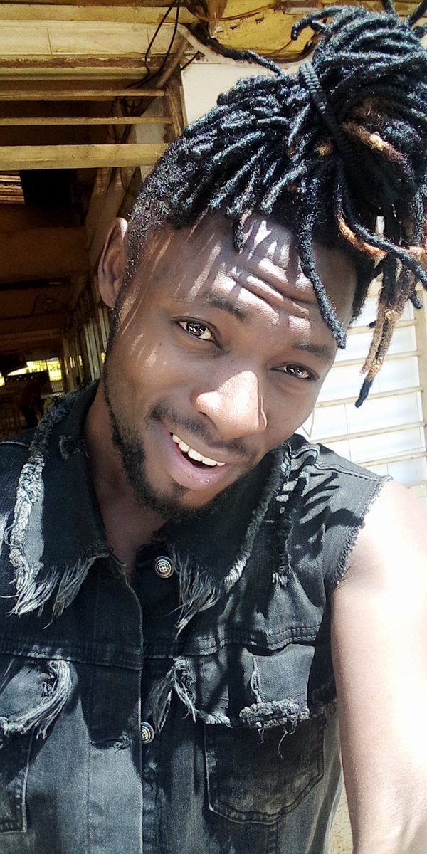 frankdeejay1's tweet photo. Sunday got me like🙆🙊 https://t.co/IlVkmGg99C