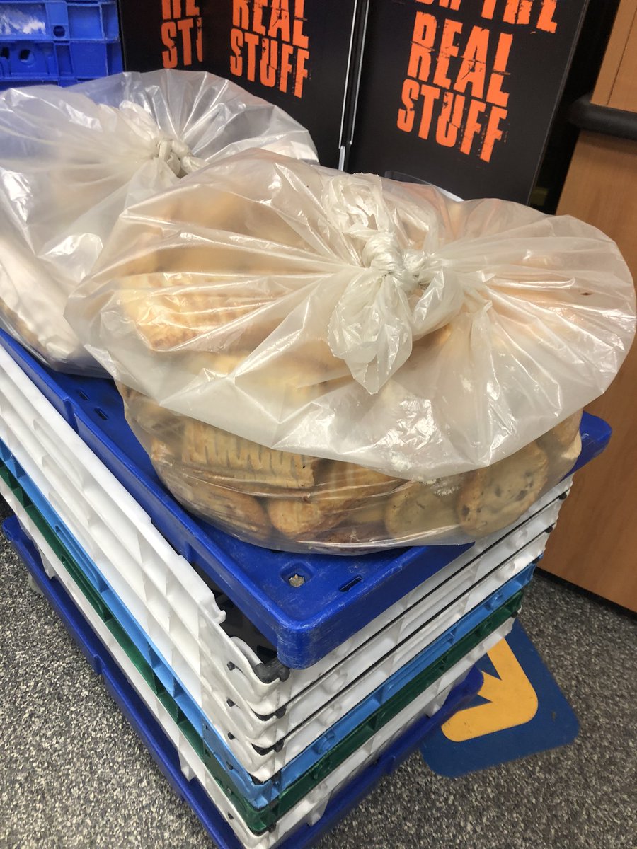 So <a href="/GreggsOfficial/">Greggs</a> you should consider using @TooGoodToGo_UK because this kind of waste is unacceptable... full bags like this everyday ready to be chucked from my local greggs 😡 #foodwaste