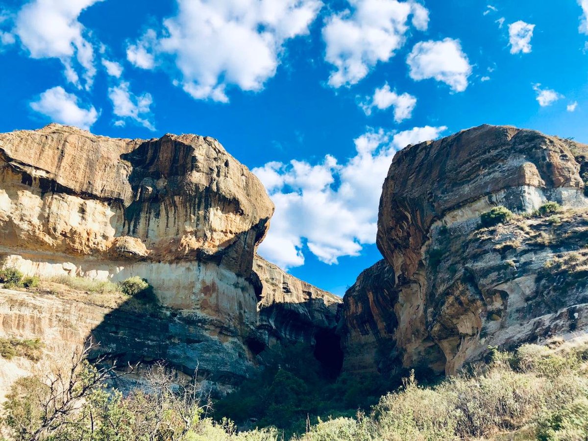 MohauSam's tweet photo. My Golden Gate National Park Experience! 

If you are thinking of a short left or weekend away then @GoldenGateH_NP  should be on your list of places to visit. 

It is great for couples, family and friend's gateway.

#LiveYourWild. 

[Thread] https://t.co/y72uTibDlR