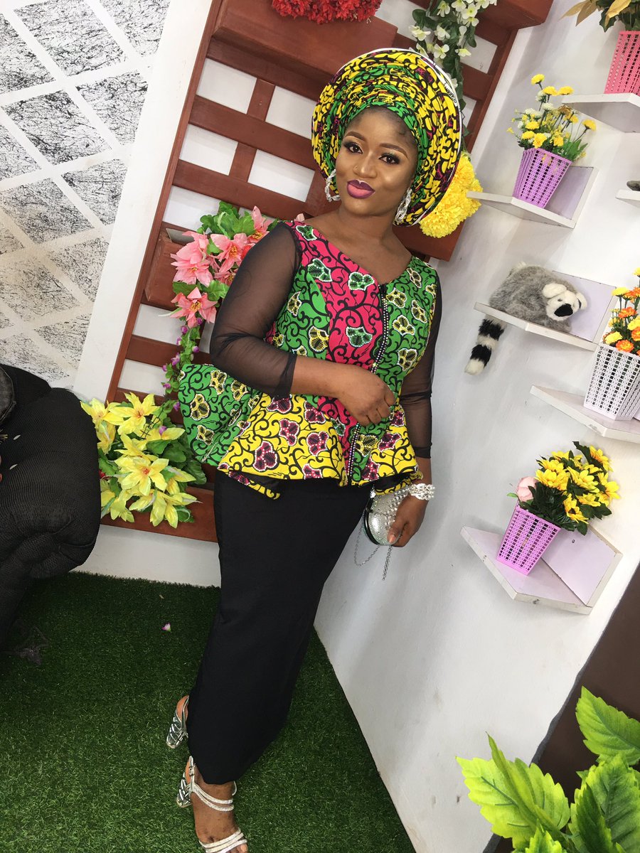 peluolastitches's tweet photo. My life isn't perfect π but my dress are π ππ
#wesewtofit
#CEOherself https://t.co/6hxxJgccab