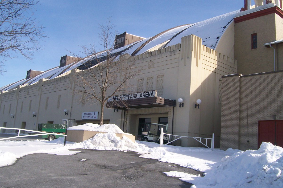 3. HersheyPark Arena. Former home of  @TheHersheyBears. Gordie Howe once said "everybody who is anyone in hockey has played in Hershey." Stepping into this place was like stepping into a time machine. Still one of the favorite places at which I've ever seen a game.