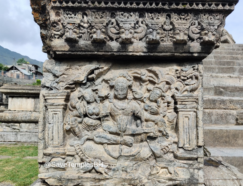 Though the temple is dedicated to Vishnu, images of Shiva can also be seen on the pillars and stones. Even after 1200 years, the sculpted images are distinctly visible and impressive.