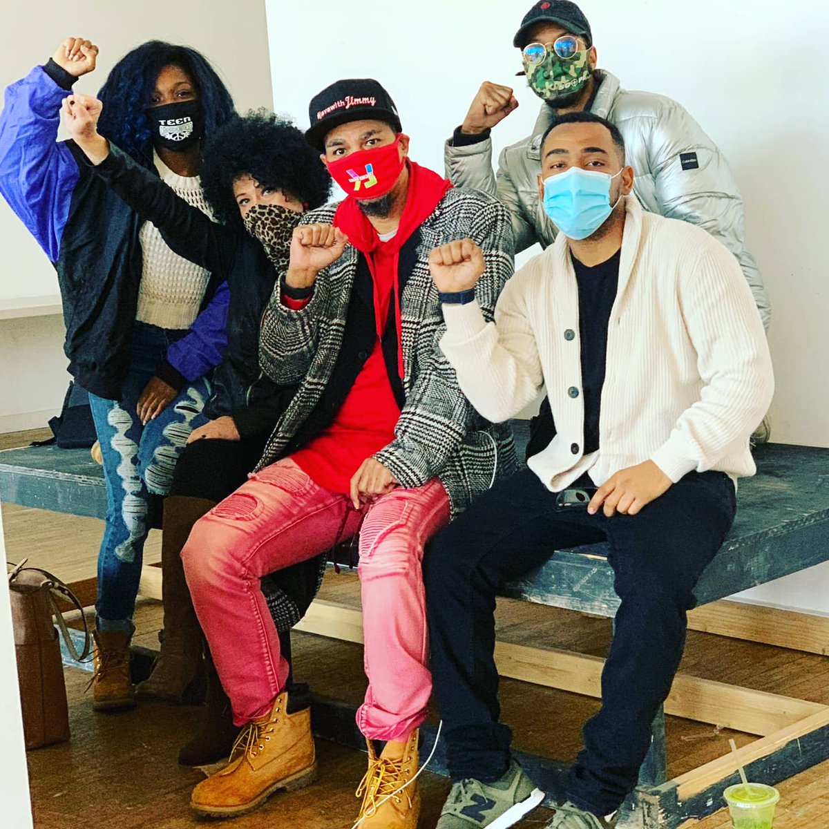 juliaforboston's tweet photo. Busy Saturday... yesterday I kicked off my morning on the #barbertime show talking about the importance of voting, then zoomed to kick off the #SEIU1199 GOTV phonebank and ended my day with young leaders discussing the importance of building political power for #POC & low-income https://t.co/dGXENlEr0y