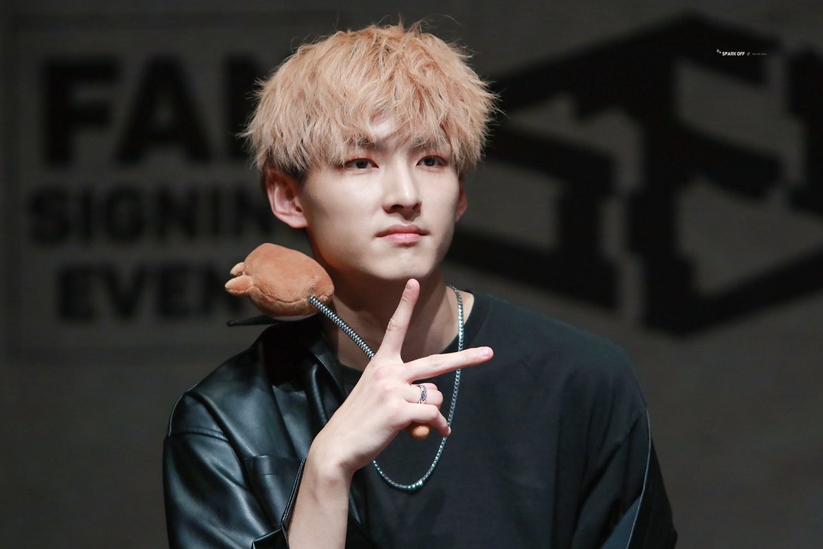 sparkoff704's tweet photo. 161204 / 170325 / 170604 / 180318

#주호 #ZUHO
#SF9   #에스에프나인        
@SF9official https://t.co/hGFiz1MEds
