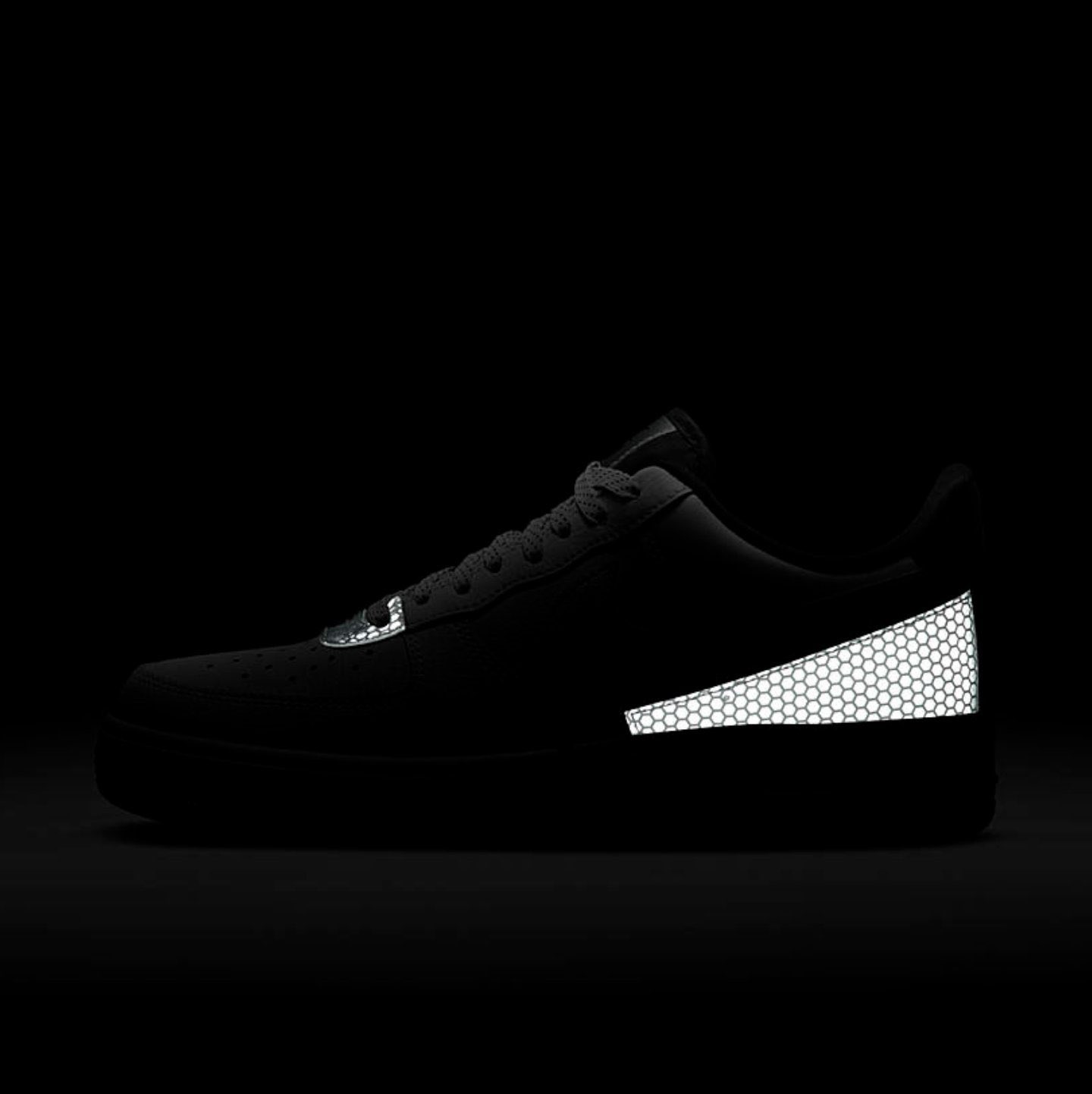 3m X Nike Air Force 1 07 Lv8 Sneaker Steal