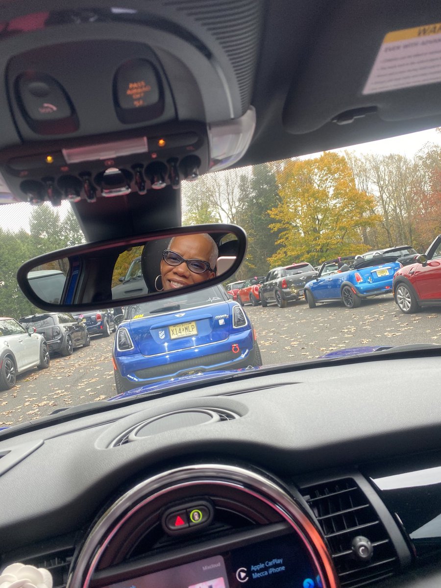 msmeccaali's tweet photo. Mecca & Diablo are in #MINIFormation https://t.co/eTTcXIO9G6
