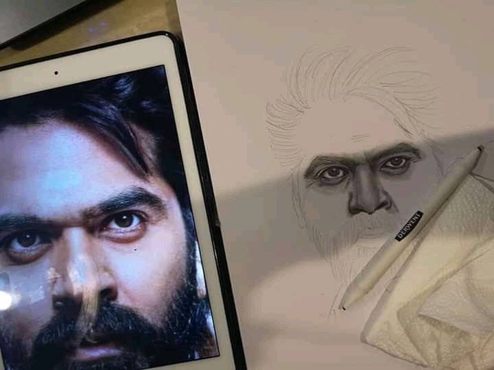 GokulKannanSTR's tweet photo. #SilambarasanTR ✏️ Art 🖤
#STR4Life 😍
@SilambarasanTR_ @SimbuTimes https://t.co/VPBOOc2ErQ