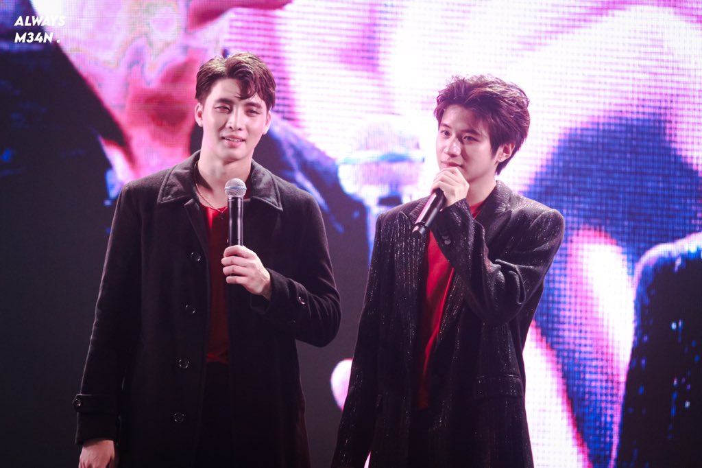 morningstarqx's tweet photo. [201101] -HQ- 2wish @m34nismind @bplannnnn 🖤

#MeanPhiravich
#คนของแปลน
#SiamParagonxMeanPlan https://t.co/SgiH4Erkqu