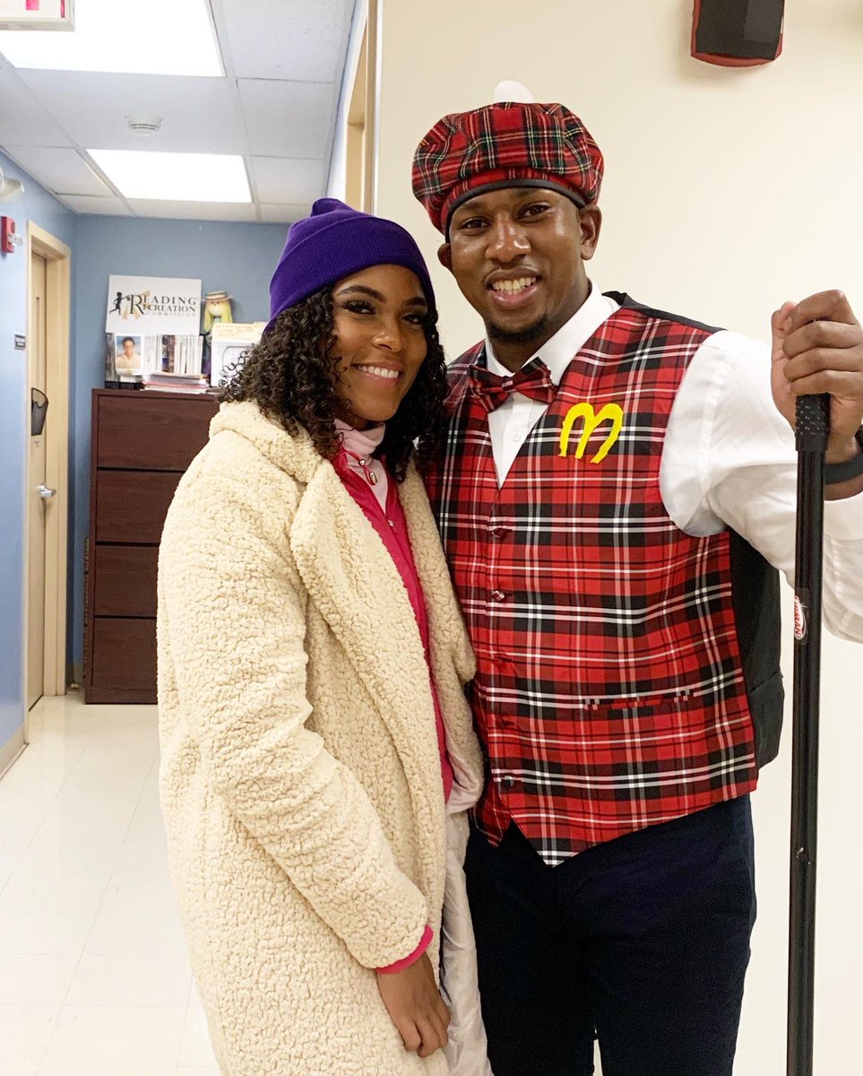 _nicolejay's tweet image. “When you think of garbage, think of Akeem!” - Coming to America - Halloween 2020 - Retweet and Love if @_DonTheDon and I did that! 

 @shariheadley #howdidwedo #lisamcdowell #princeakeem #halloweencostume #celebritylookalike #fun