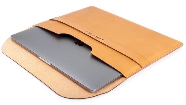 Carve On designs & makes stylish leather goods in their Kildare workshop. They use the finest Italian leather & Irish know how to create utterly desirable bags & goods. Visit:  http://carveon.com&nbsp;