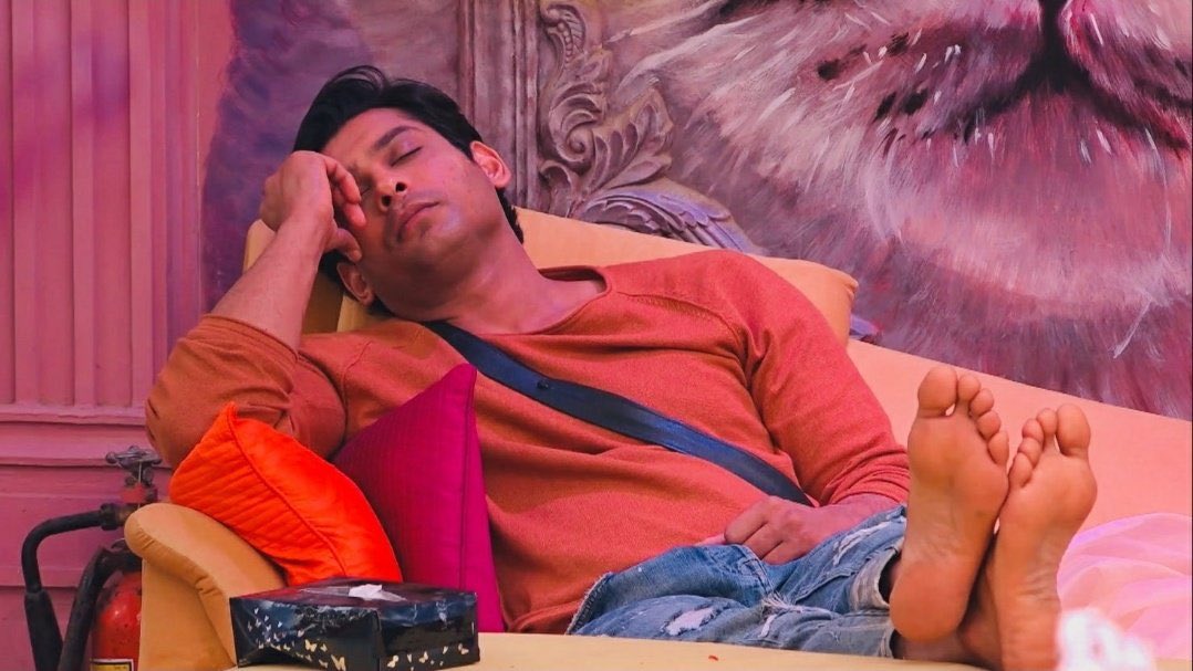TalariBalraj's tweet photo. Good Night #SidharthShukIa
&amp; #SidHearts🖤

#SpectacularSidShukla https://t.co/raVOb2pDp4