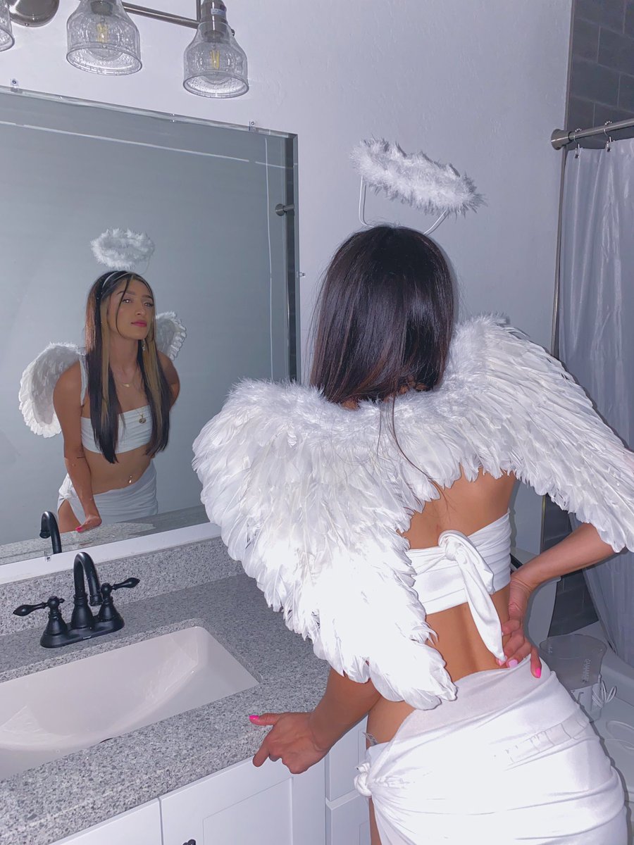 dessalomeli_'s tweet photo. angelic ✨✨✨ https://t.co/tSfjh7BAJa