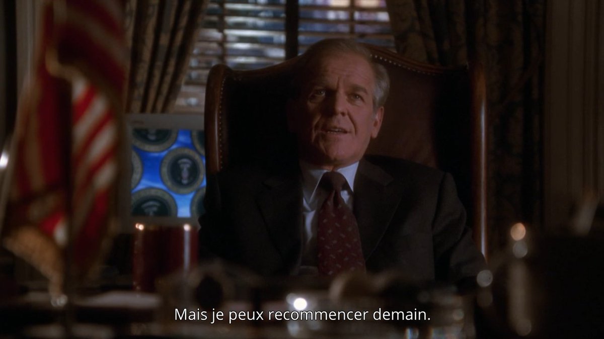 Spencer est bouleversant dans ces épisodes, où sa dégaine de soutier hollywoodien buriné, révélé sur le tard, se marie parfaitement avec sa voix éraillée mais si douce. Et Sorkin, qui a utilisé le vrai passé de l'acteur pour forger le personnage, lui offre des répliques en or.