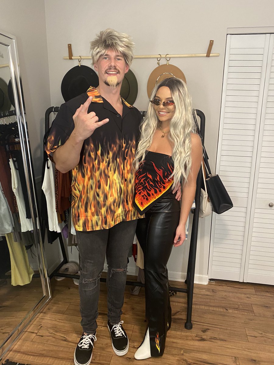 AlexGruneisen's tweet photo. @flavortown @GuyFieri We feasted 🍽 https://t.co/YORq9uSheg