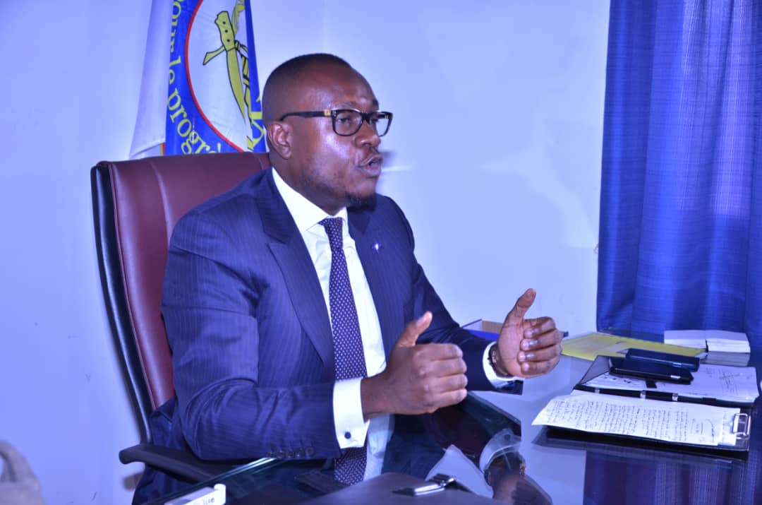 OMELONGA_LENS's tweet photo. Au regard d'un Leadership cohérent, visionnaire et responsable de son PN @DSESANGA, l'@Envol_Rd_Congo devient le Parti politique qui donne de l'espoir à toute la population Congolaise.

ENVOL RD Congo 
Tous unis pour le progrès https://t.co/HwpSeTIZjd