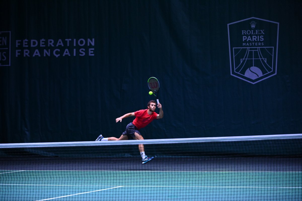 FFTennis's tweet photo. .@HugoGaston7 a répété ses gammes cet après-midi ! 💪
#RolexParisMasters https://t.co/DKMxasNK0A