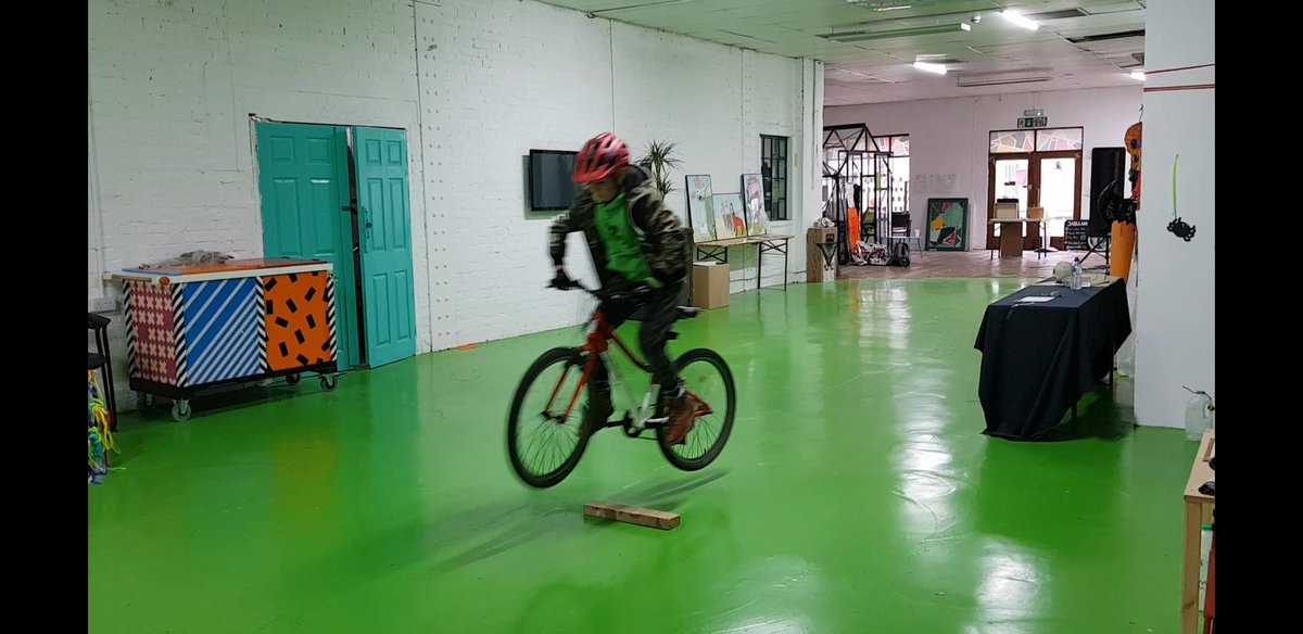 TheMTBCollective tweet media