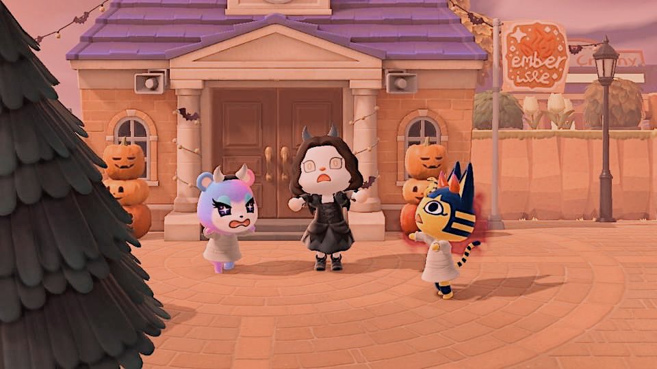 sukihorizons's tweet photo. ankha’s face when she does the haunt reaction is my all time favorite! it’s so cute 🥺 #acnh https://t.co/DjOSlF5Y6d