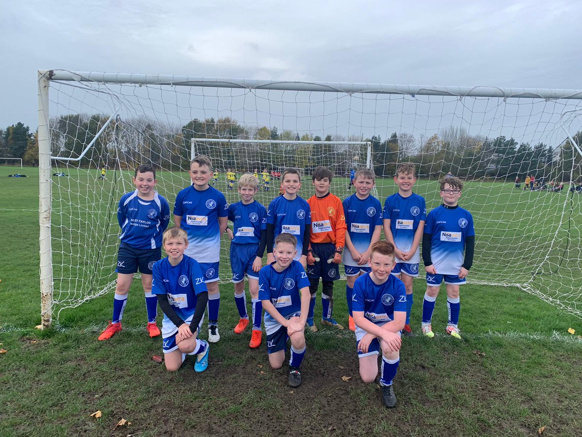 U11 Warriors before their win today. Keeper James was a well deserved man of the match #stantonilkestonfc #oneworldonestanton #football #ironmen #ironladies