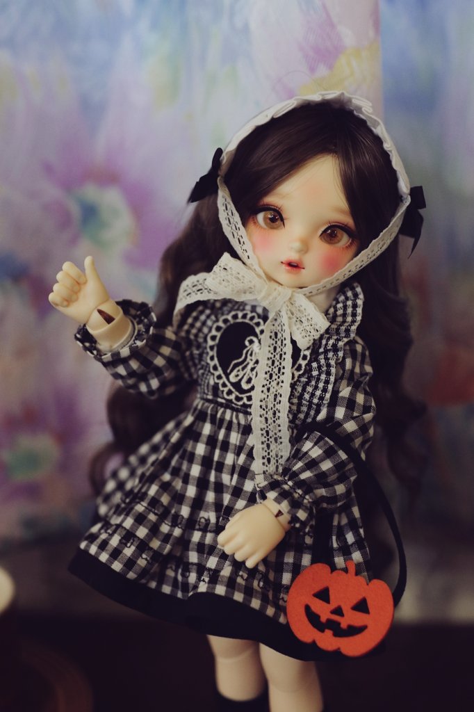 글로우샵 안구 마녀컨셉에 딱 어울렸어요 
블링✨블링 너무 예쁘다ㅜ 보라도 맘에드는지 👍엄지척! 
글로우샵_ <a href="/BjdGlow/">glow_bjd</a>