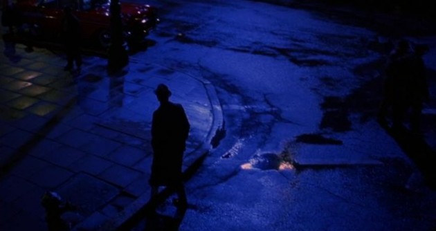 4. "Far From Heaven" (director Todd Haynes, DP Edward Lachman)  http://bit.ly/3oMSd9y 