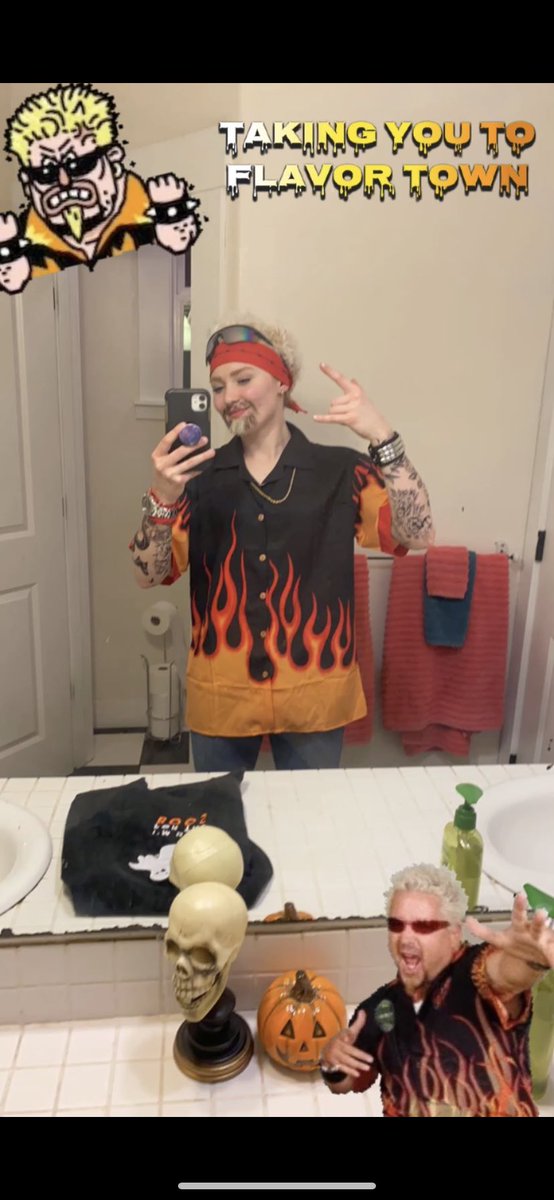 olivia_jane11's tweet photo. My buddy’s Dad knows Guy Fieri and sent him a pic of my costume last night! Made my Halloween🔥 @GuyFieri @CooperViggers #Flavortown https://t.co/OZadYtsLwW