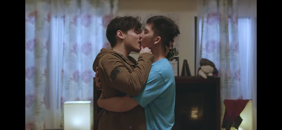 NaddieGatcha's tweet photo. @ianpangilinan_ Hirap makaget over sa scene na yan OMG❣️❣️❣️👨‍❤️‍👨👨‍❤️‍👨👨‍❤️‍👨 https://t.co/vIBmAI25Bt