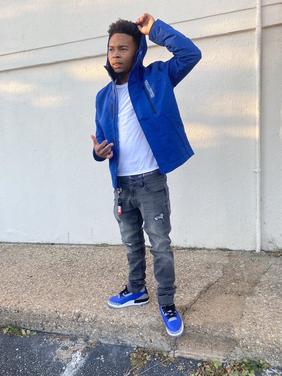 Trent78724's tweet photo. When I use 2 hate myself u ain’t tell me dat u love me #HEY4 #4ski https://t.co/BQbqanTfsn