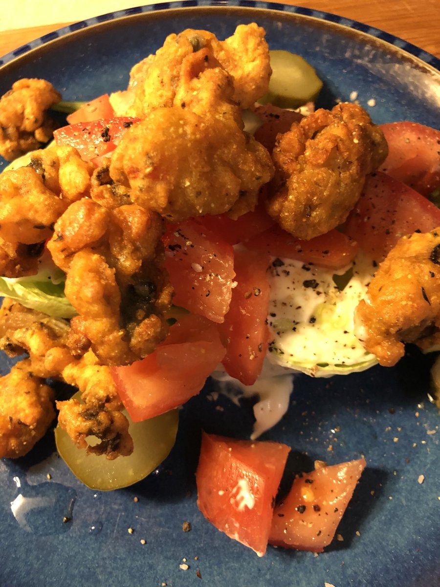 Oyster Po’Boy Salad, cutting back on the carbs😆 ⁦⁦<a href="/chefcraigflinn/">Craig Flinn</a>⁩ ⁦<a href="/FishermansHfx/">Fisherman's Market</a>⁩ ⁦<a href="/RatinaudHFX/">Charcuterie Ratinaud</a>⁩ ⁦<a href="/nedbell/">Ned Bell</a>⁩ #pinetteriveroysters #pei