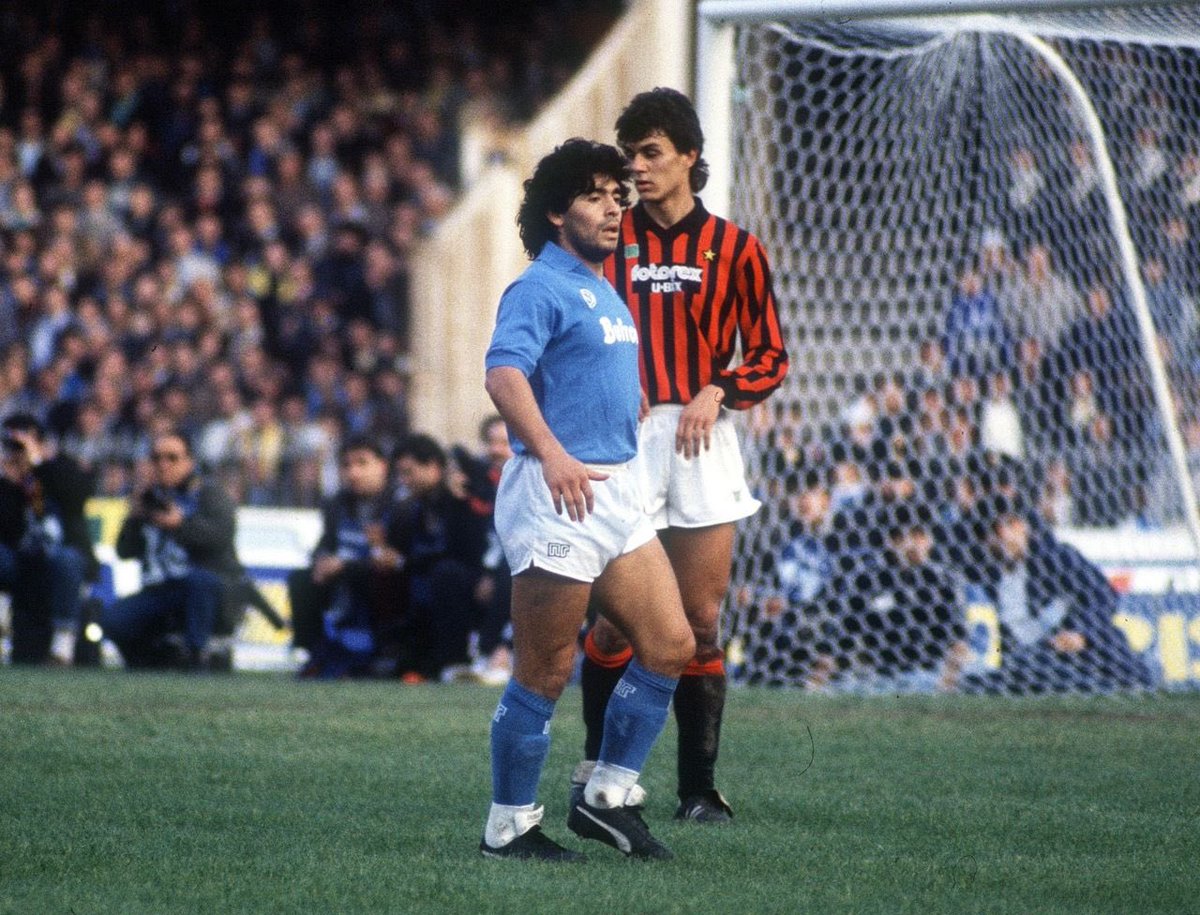 La saison 1985-1986 est déjà beaucoup plus accomplie pour le Napoli, Giordano rejoint l’équipe pour aider Maradona à conquérir les sommets..Le Napoli termine à une honorable troisième place en championnat, la montée en puissance continue, l’écart entre Nord et Sud rétrécit.