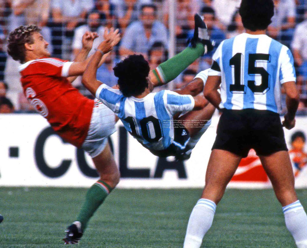 Il va falloir vite se rattraper pour l’Argentine de Maradona, le prochain match face à la Hongrie est déjà décisif, pas le droit à l’erreur..Et les argentins ne vont pas décevoir, victoire 4-1, doublé de Diego, l’accident belge est oublié.