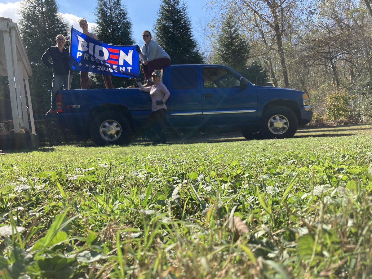 zurhellen's tweet photo. Nothing like a weekend of wood chopping/hauling and political campaigning in rural NC with my quarantine crew. https://t.co/lDmutMbAa8