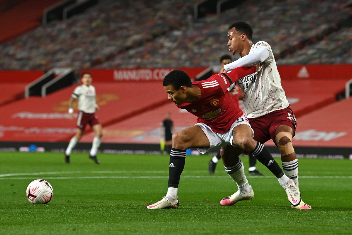 Gabriel - 8.5 Excellent positional awareness to show united offsides in their early opportunities. Tasked with marking the forward who came short for the ball. Once got done by Greenwood but it was great skill. What a tackle on Matic. Absolutely immense in the final 10 mins  #COYG