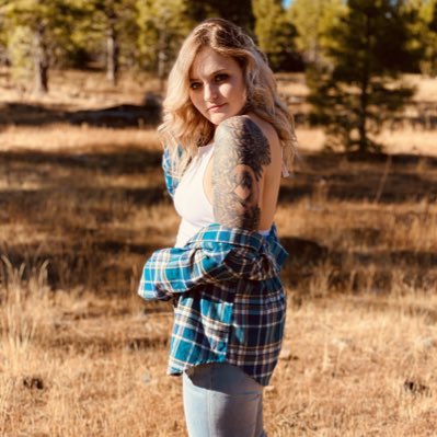 madisonanne07's tweet photo. #NewProfilePic https://t.co/4dGYoAUQFR