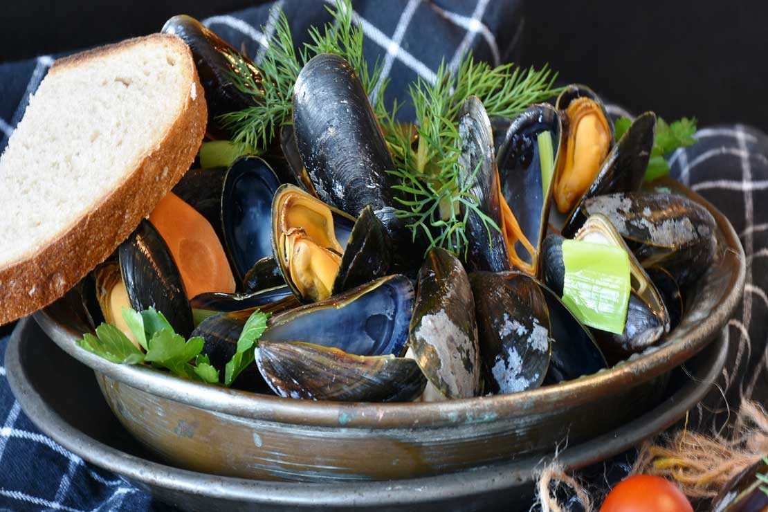 Sanford collaboration with <a href="/MasseyUni/">Massey University</a> &amp; @HVNutrition_NZ focuses on the impact of consuming NZ Greenshell™ mussels in combatting early stages of #osteoarthritis. This project funding is for $350,000 over 24 months. bit.ly/2HWsJoV #healthy #HealthyFood <a href="/PamelaVonHurst2/">Pamela Von Hurst</a>