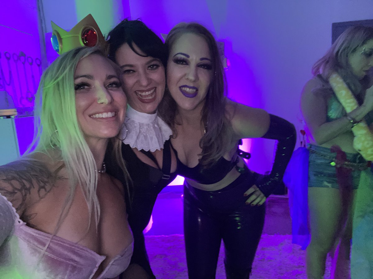 🔮Sorceress Bebe🔮 tweet media