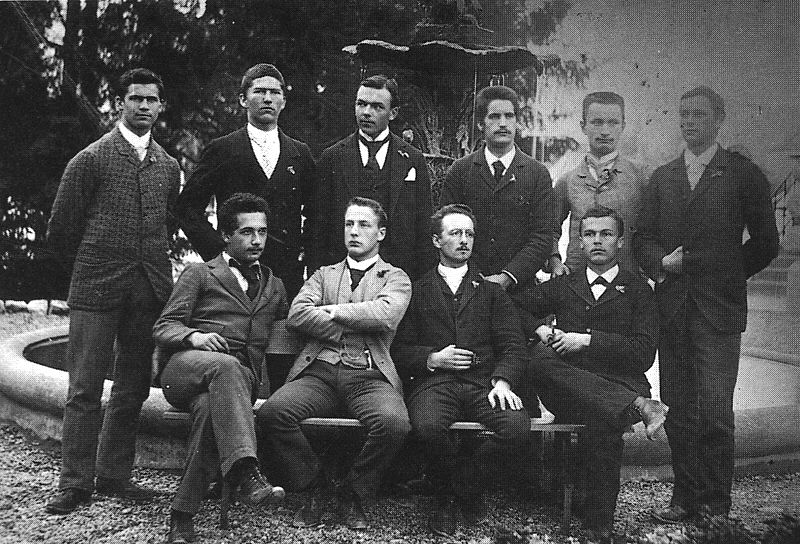 weird_hist's tweet photo. Albert Einstein at age 17 (bottom left). https://t.co/2NgevOoKBN
