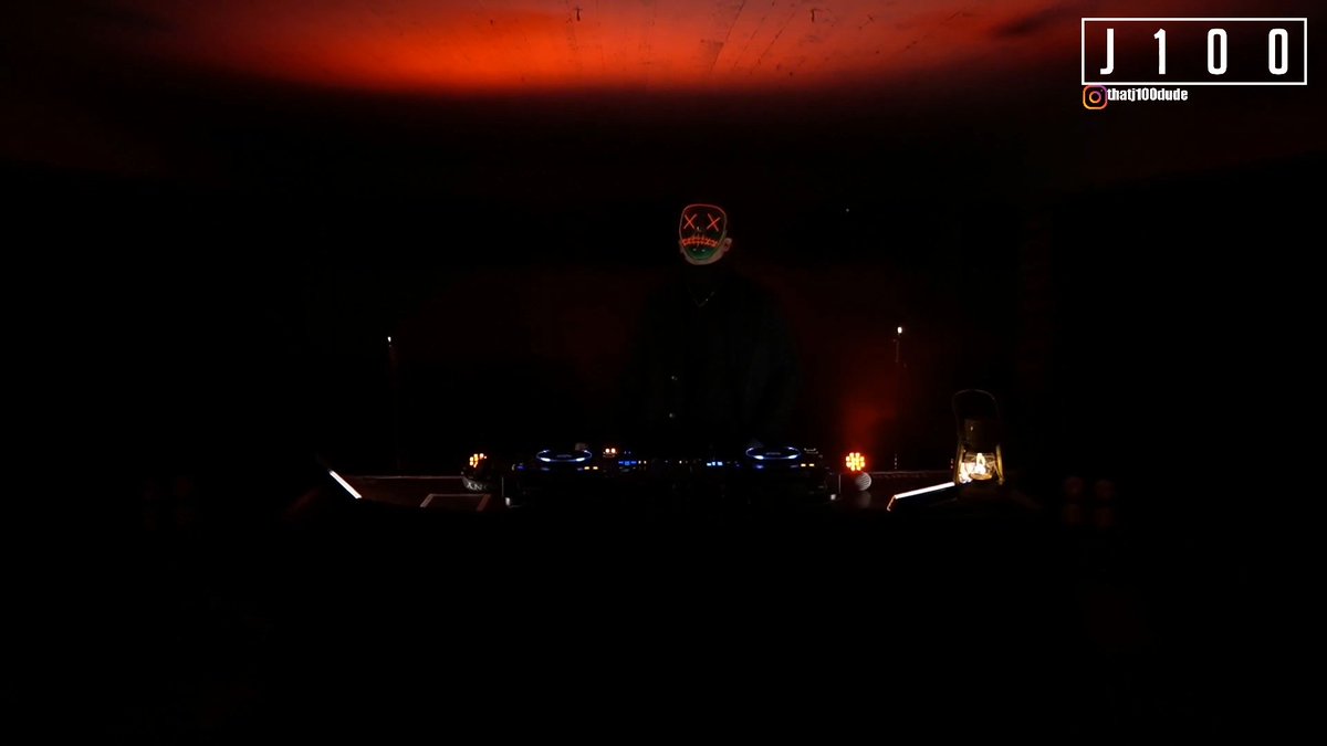 thatj100dude's tweet photo. https://t.co/LXwC8dJAtV

SCAREHOUSE // A HALLOWEEN DJ LIVESTREAM NOW UP ON YOUTUBE💀 https://t.co/E1pge9AMiT