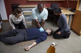 BluewaterFA's tweet photo. #November is #CPR  month. Learn CPR, you never know when you will have to use it. @BluewaterFA  #savealife #AED #learnfirstaid #canadianredcross #sarnia #pointedward #petrolia #brightsgrove #Lambton https://t.co/mxPhaXbIlO