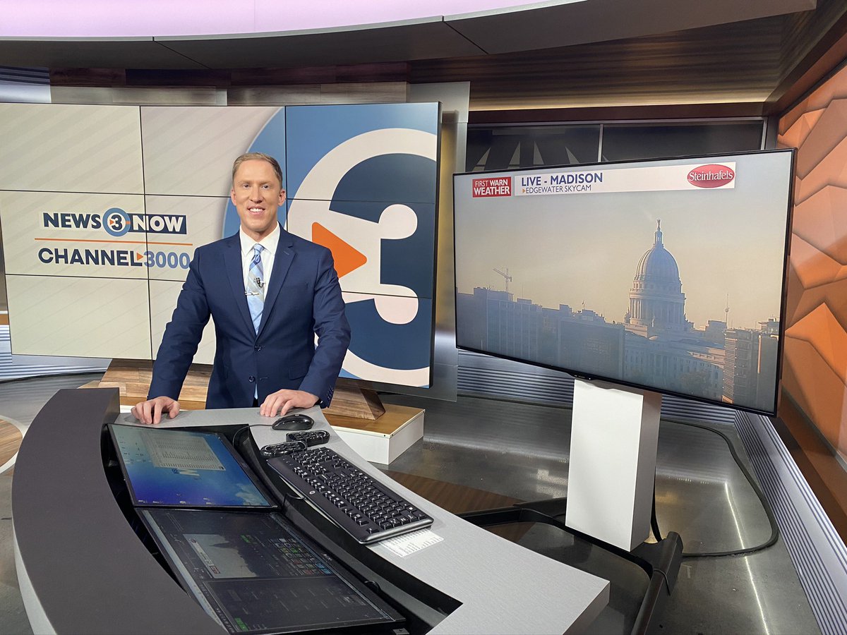 AaronWhiteTV's tweet image. Today marked my last day on-air at @WISCTV_News3. I’ve enjoyed my time covering the weather in southern Wisconsin over the last 4 months! Now looking forward to my next venture as Chief Meteorologist at KIMT in Rochester, MN!