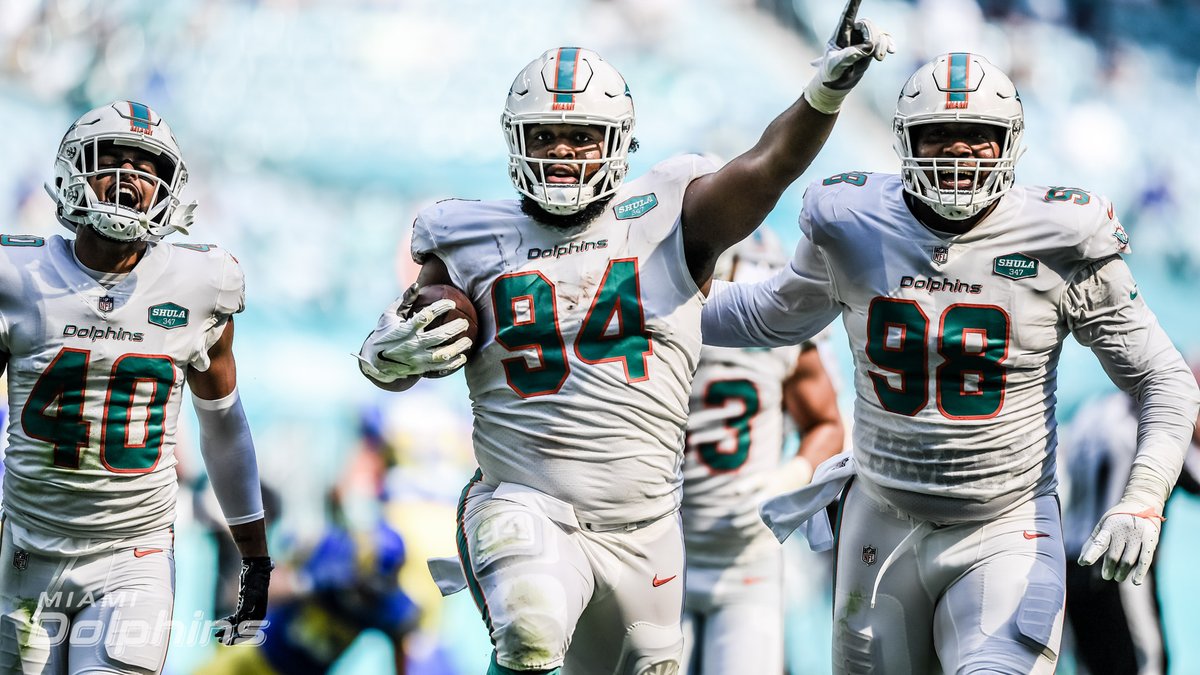 MiamiDolphins's tweet photo. The D E F E N S E isn't messing around 💪

#FinsUp https://t.co/FSJ0yMu5t9