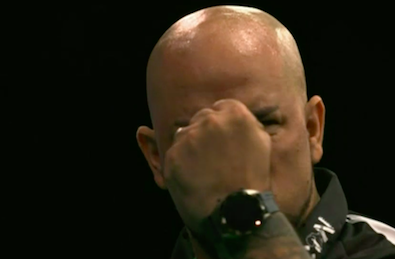 HighRollerRadio's tweet photo. Three on the spin, 8-5 Devon Petersen!
#Darts #EDC2 https://t.co/r8vAxSjomM