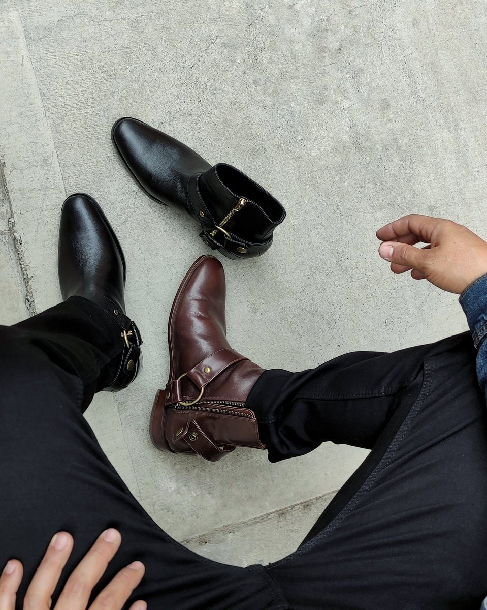ganchoeropa's tweet photo. Conquista la ciudad en cada paso #botasrushpc12 #ganchoeropa #hechoamano #botasmasculinas #botasparahombre #menboots #luxuryboots #botaschelsea #chelseaboots https://t.co/cN3TCtG9rx