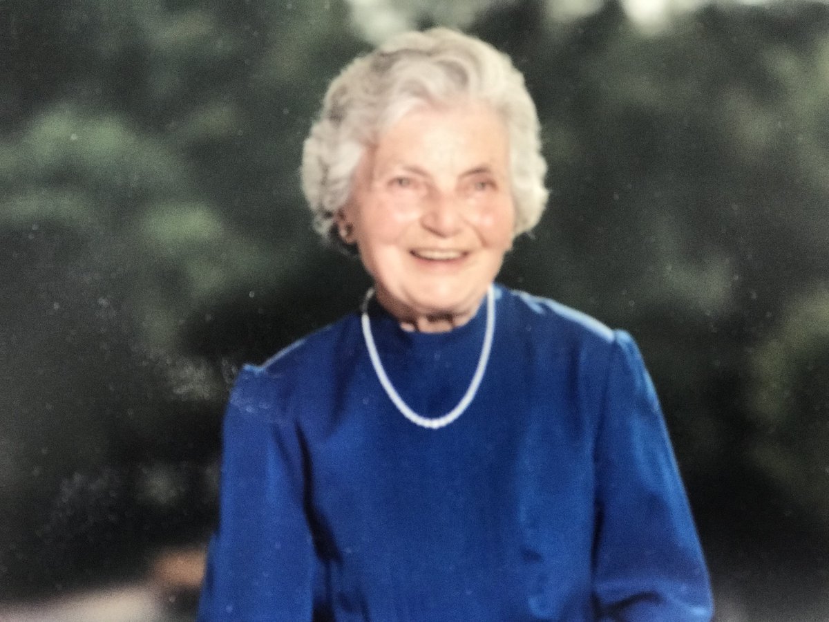 As part of #GratitudeSnaps, here's my 1st snap. 
I'm grateful for my🇬🇷grandmother🌹 
who came here when she was 18. 
She showed me what it meant 
to deeply❤️others, respect 
everyone+honor the 
inner wisdom+true 
beauty in people 
she met. 
🙏
She loved life+it loved her back!
🌞