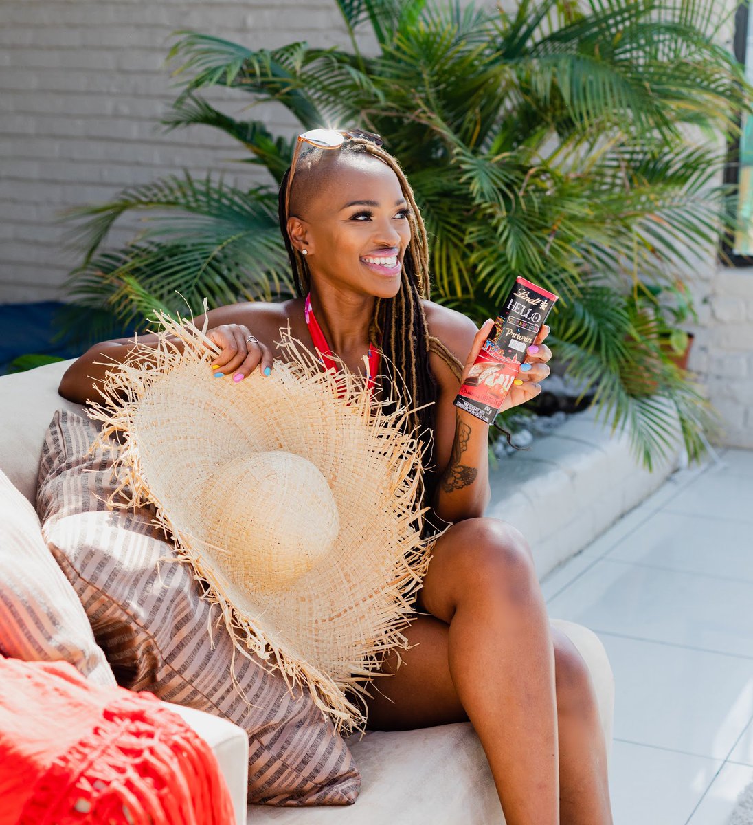FixMoeti's tweet photo. Bikini weather is official!
Stack up on your favourite Lindt HELLO ๐
I choose Pretoria today โ๏ธ
#LindtSA
#LindtHELLO
#StaySafe https://t.co/JHSkHI2xKI