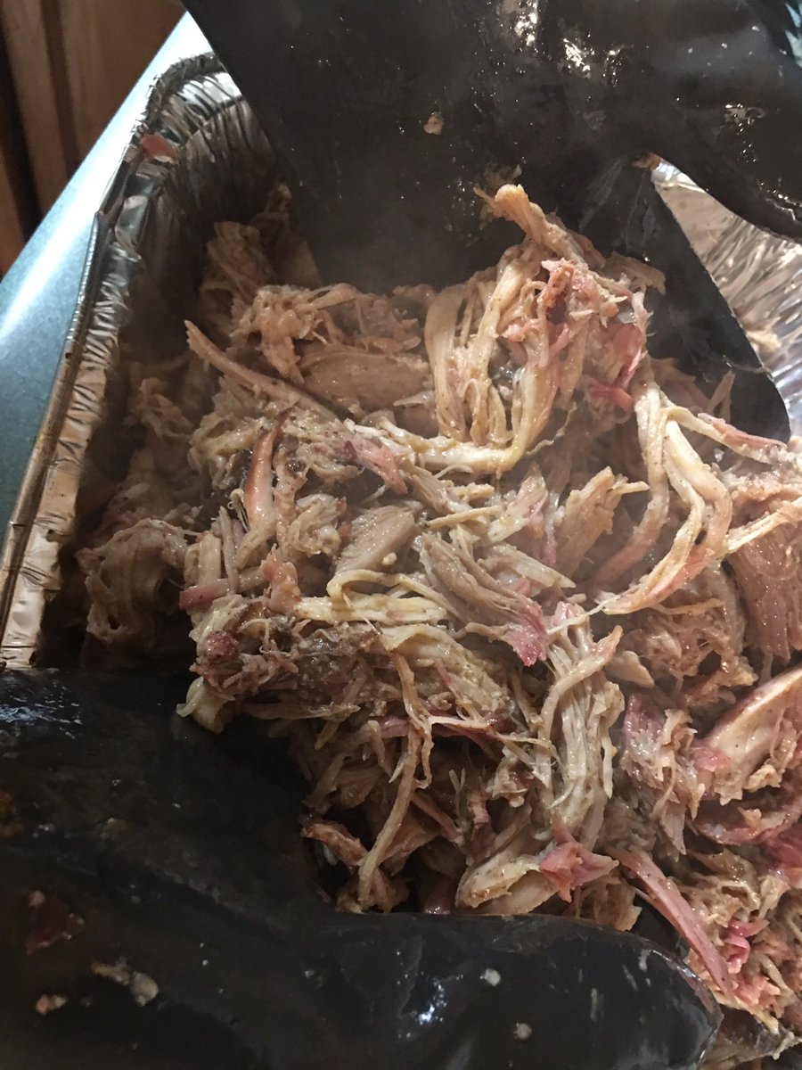 Coach_Allee's tweet photo. Today has been good. @Masterbuilt #porkbutt #3pointshots https://t.co/mNgHwQYVis